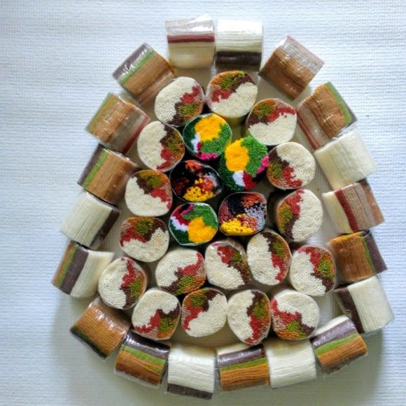 41 Lots of Latch Pre Cut Yarn  NWOT - Picture 2 of 3